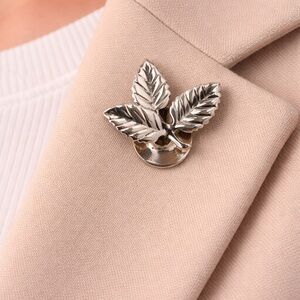 Tiffany & Co Estate Leaf Brooch/Lapel Pin
